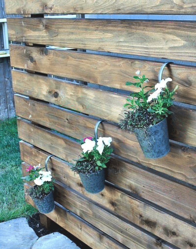 DIY Garden Slat Wall @ Taryn Whiteaker