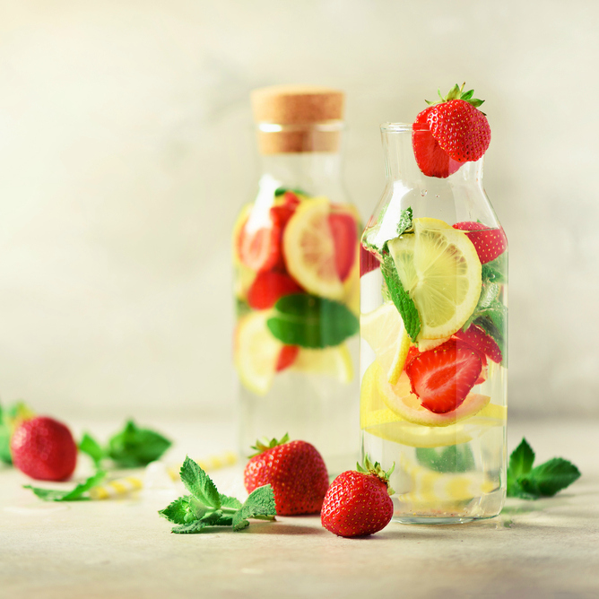 Strawberry Lemon Infused Water Recipe @ Simplistically Living