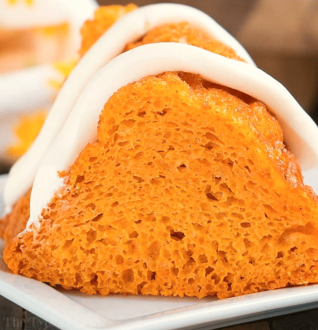 Pumpkin Angel Food Cake - 4 Weight Watchers Points @ The Typical Mom