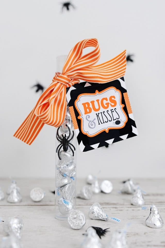 12 Spooky Halloween Printables for home decor and parties!