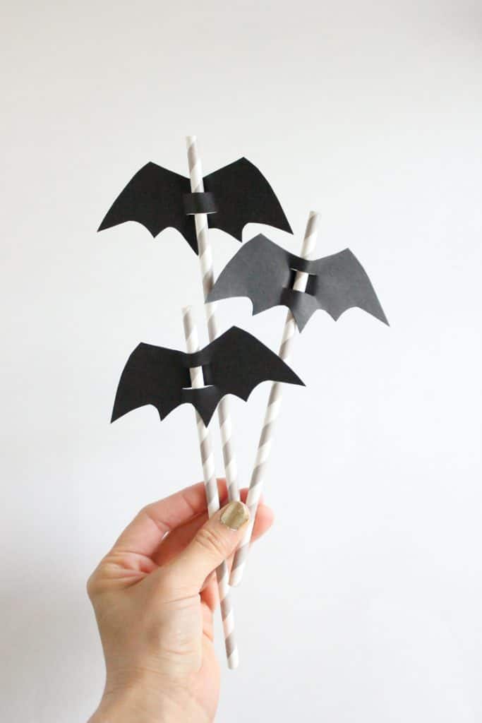 DIY Halloween Straw Toppers @ Delia Creates