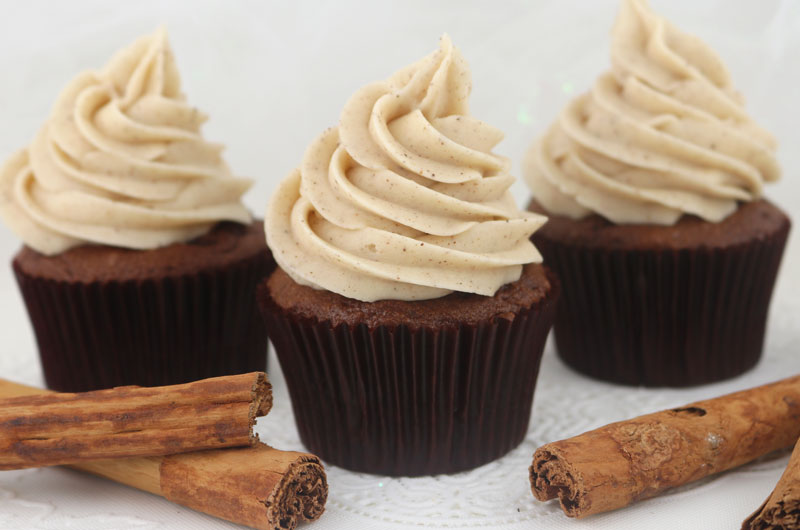 The Best Cinnamon Cream Cheese Frosting @ Two Sisters
