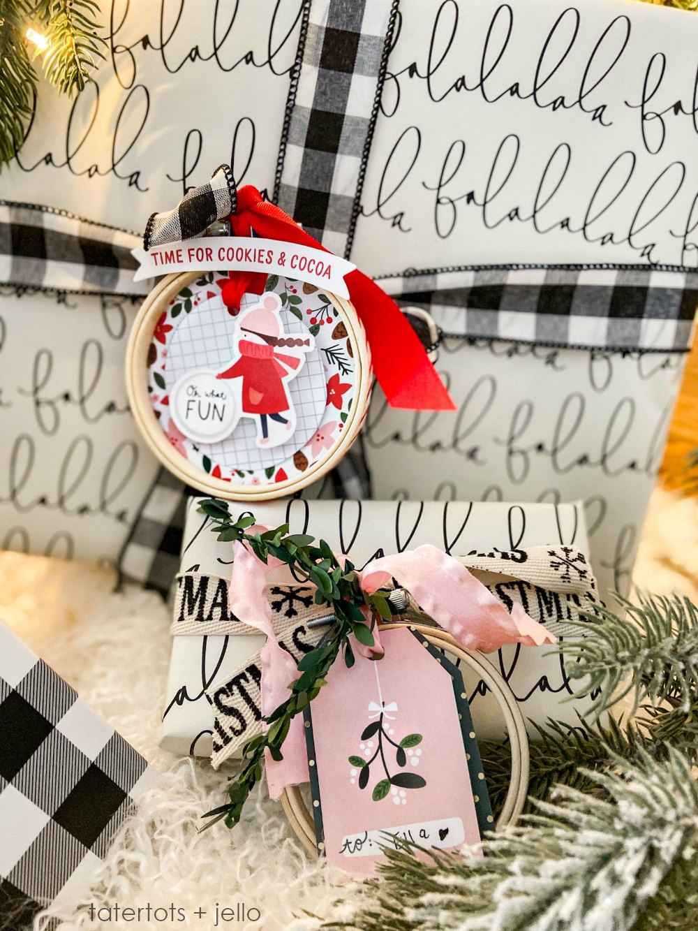 Embroidery Hoop Holiday Gift Toppers. Create adorable holiday gift toppers ornaments with embroidery hoops and paper! They can be used each year as ornaments.