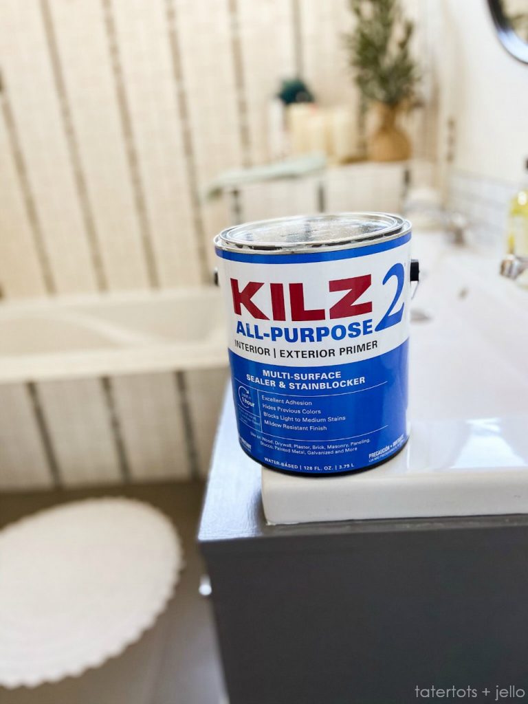 Modern Farmhouse Bathroom Update with Paint easy and inexpensive!