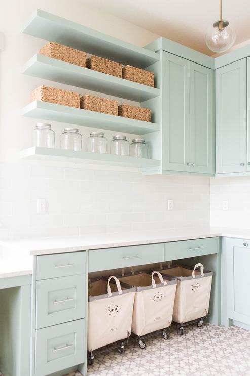 Is subway tile too trendy to put in a new home or remodel? Farmhouse has made subway tile uber popular, is it too trendy to consider for your next home DIY project?