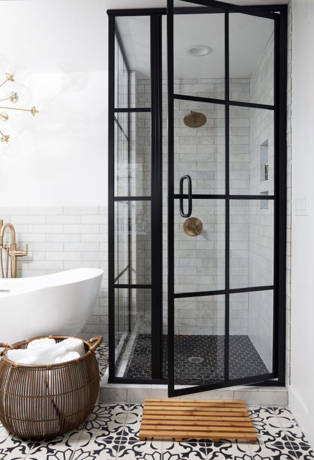 20 Modern Farmhouse and Cottage Bathroom Tile Ideas!