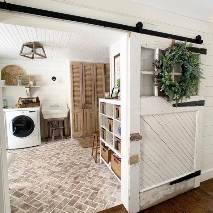 22 Gorgeous Tile Ideas For Modern Farmhouse And Cottage Laundry Rooms Tatertots And Jello