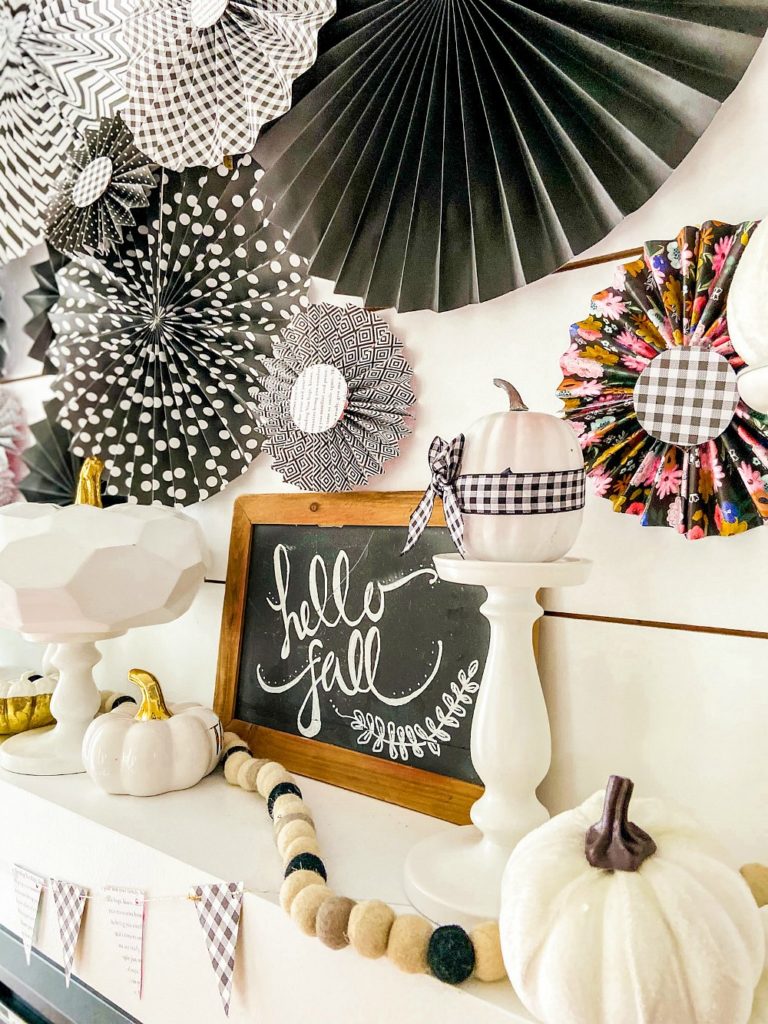 Easy Black and White Fall Mantel! Create a striking black and white mantel with pumpkins, DIY paper medallions and paper banner! 