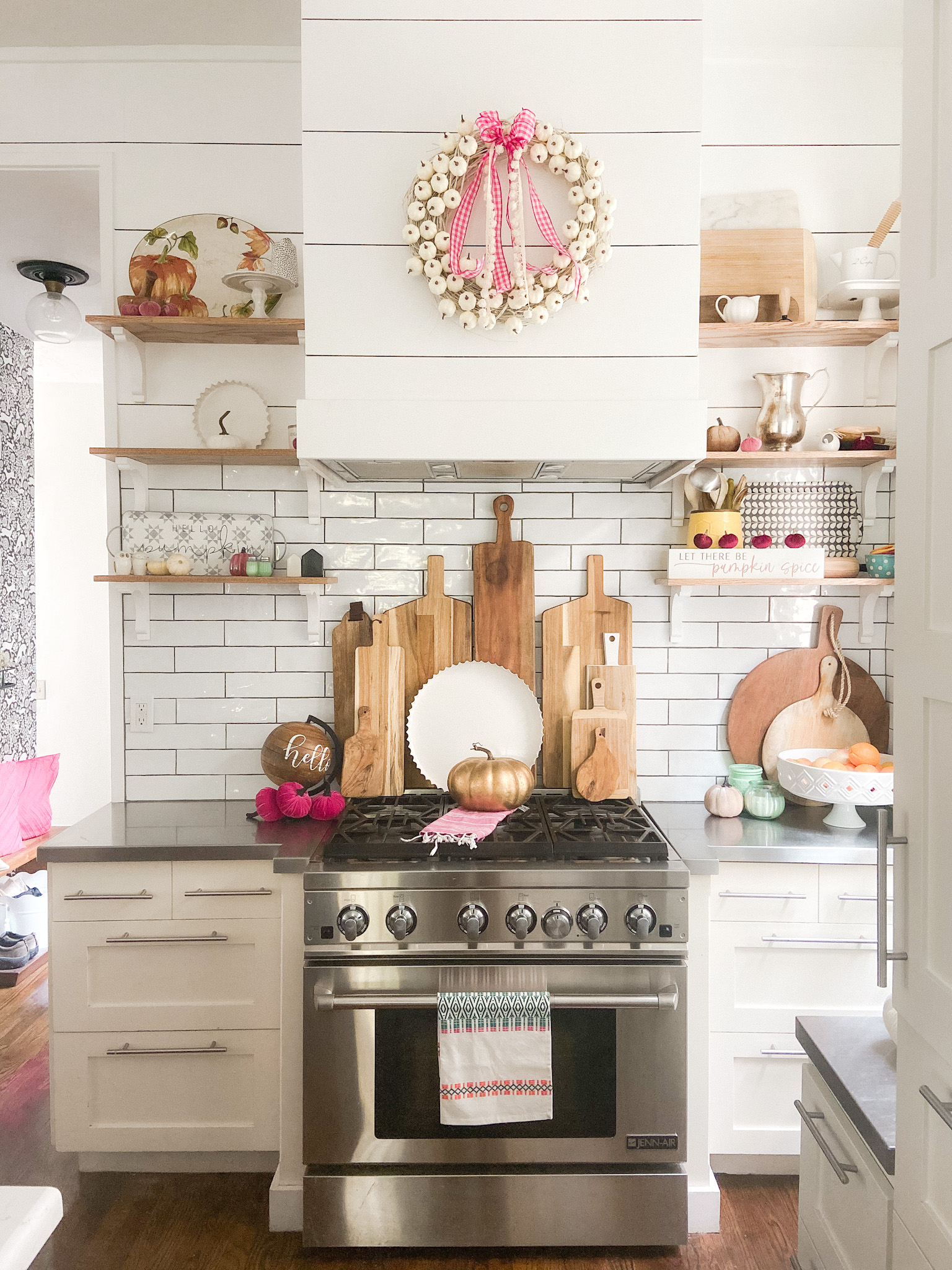 Colorful Cottage Fall Kitchen Tour. Easy ways to bring bright pops of fall color into your home for Autumn.