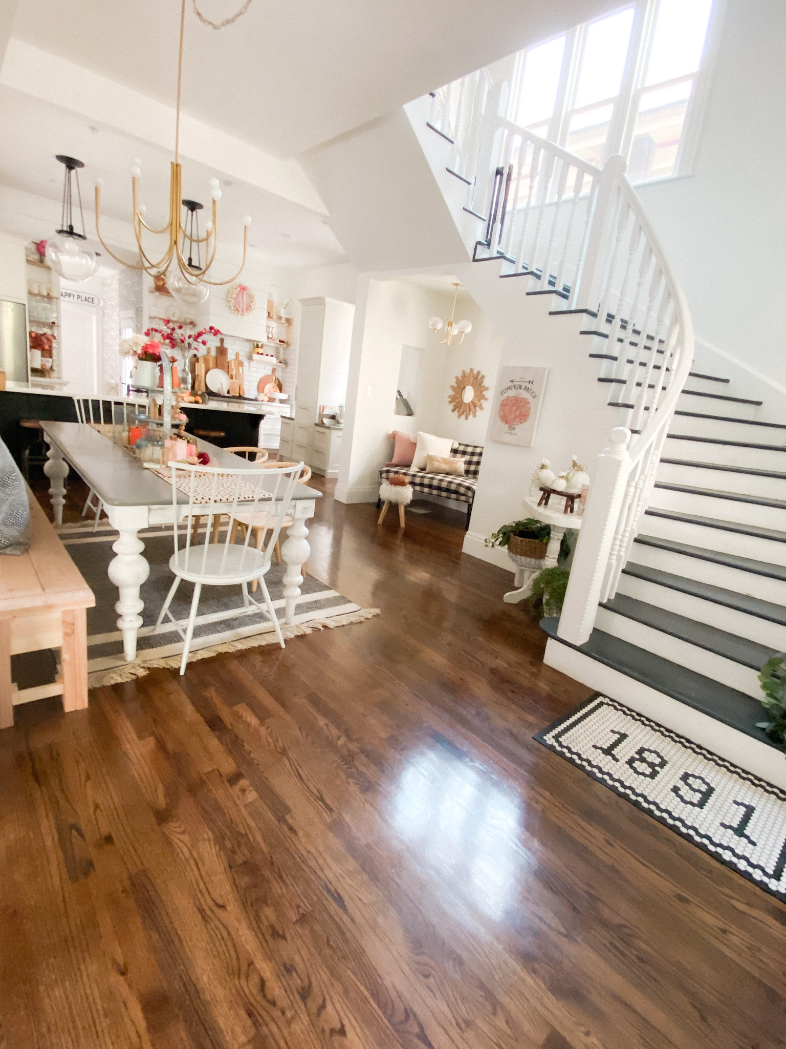 Colorful Cottage Fall Kitchen Tour. Easy ways to bring bright pops of fall color into your home for Autumn.