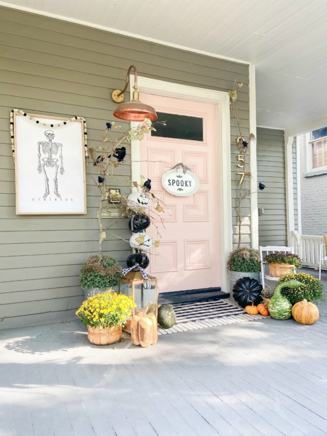 Boho Cottage Fall Porch Ideas - Tatertots and Jello