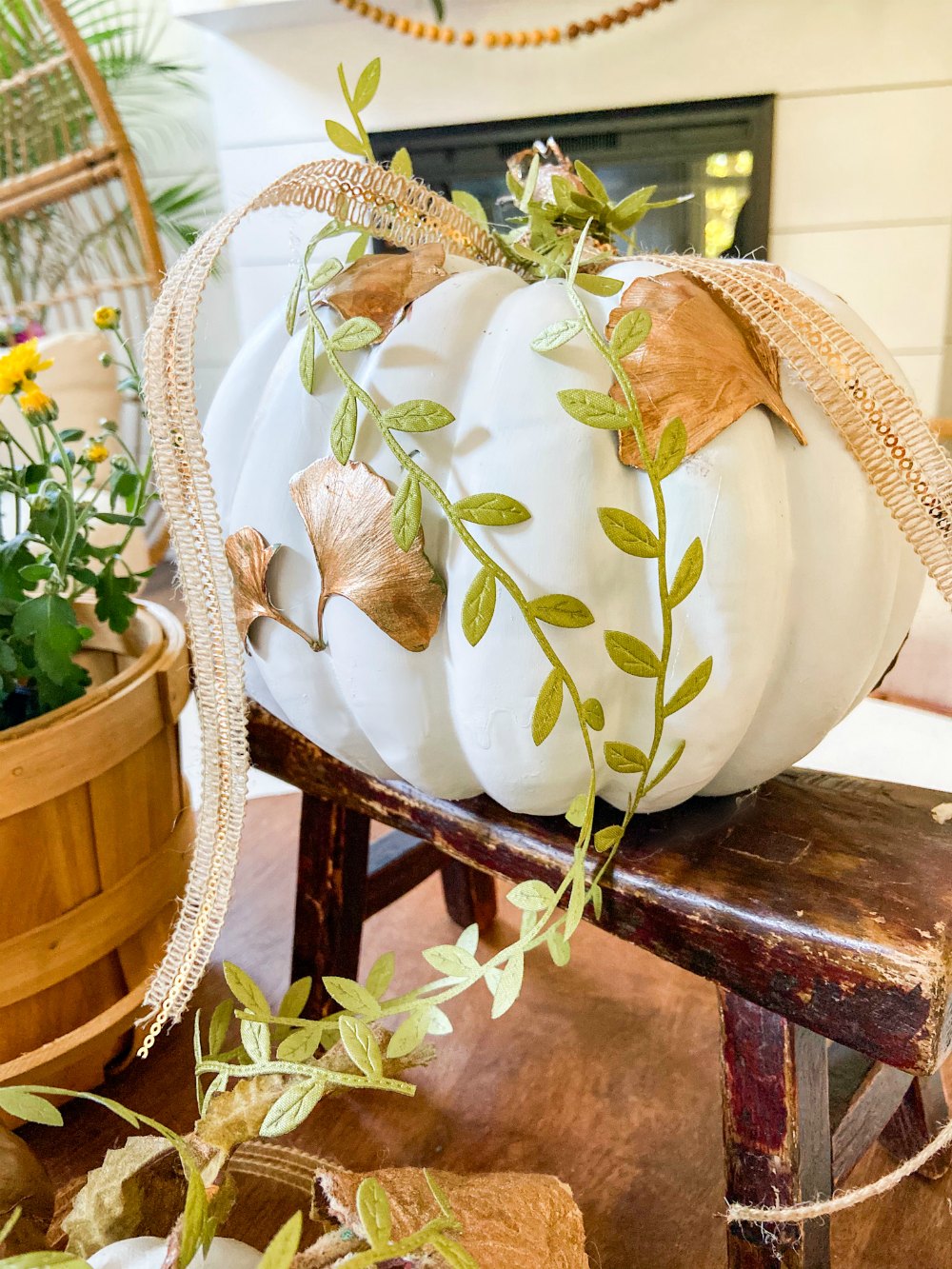 DIY Gilded Leaf Pumpkins. Celebrate fall with a leaf-inspired pumpkin for a fresh take on Autumn.