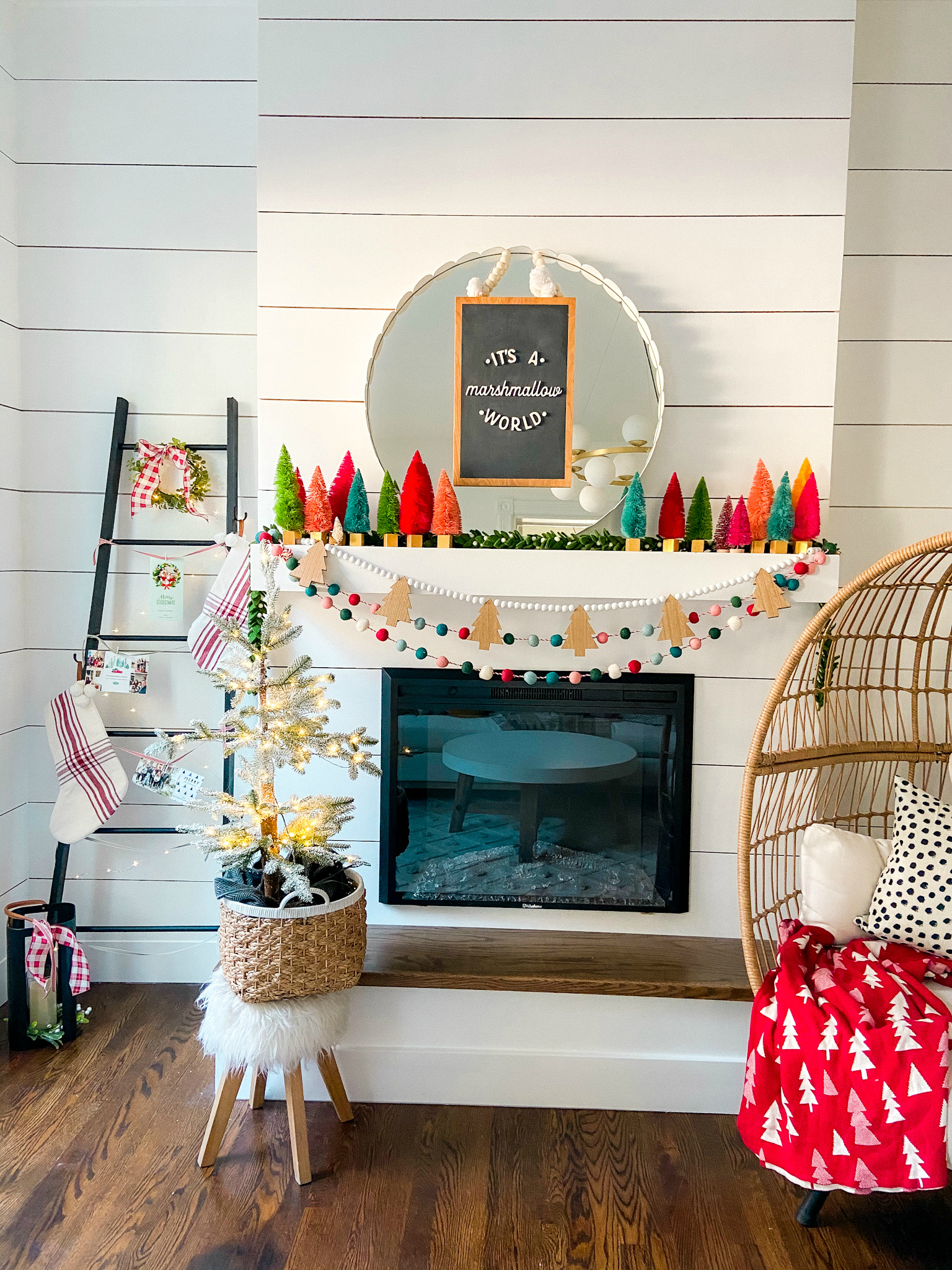 DIY Holiday Card Display Ladder. Build this simple ladder to display cards and stockings this holiday season! 