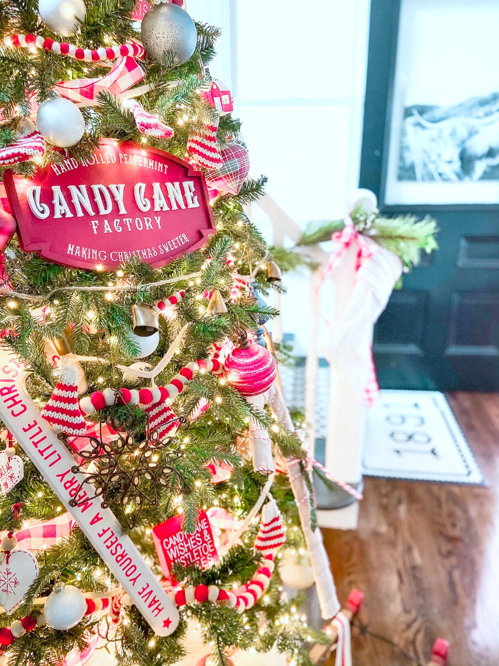 Candy Cane Christmas Tree Topper  Love a red and white Christmas