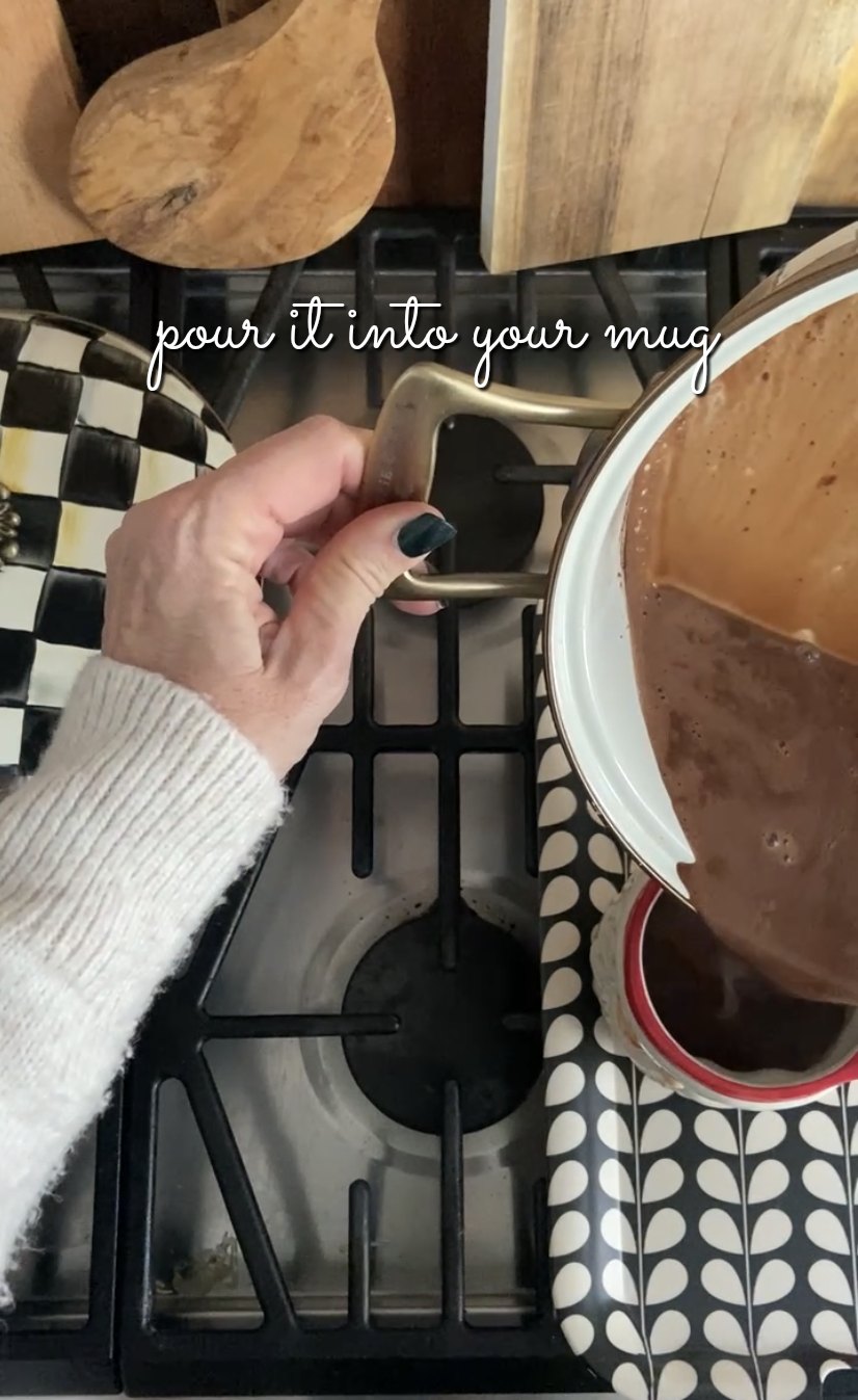 Keto Sugar Free Peppermint Hot Chocolate. Enjoy all of the winter peppermint and chocolate goodness without the sugar or carbs! 