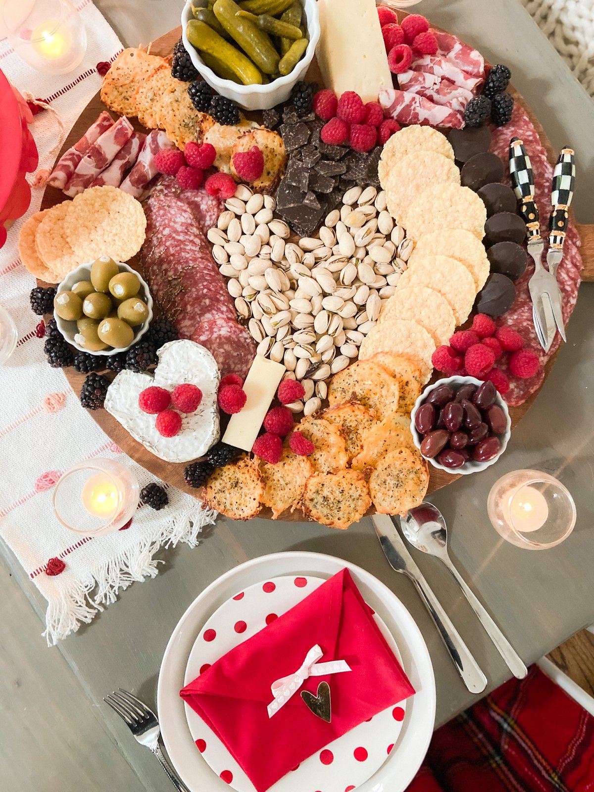 The easiest low-carb keto Charcuterie board. Enjoy low-carb snacks for Valentine's Day with these delicious nibbles that are also keto-friendly!