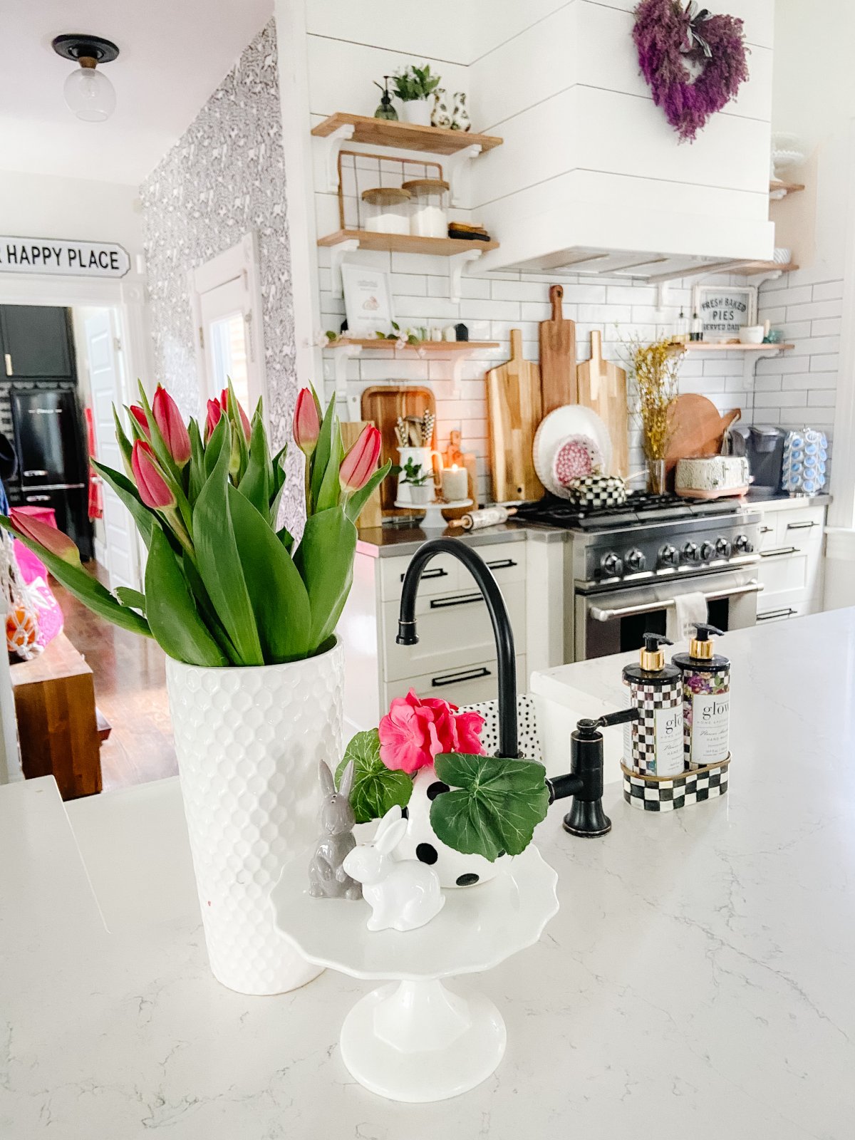 Easy Ways to Refresh Your Home for Spring. Bring some color and light into your home with these easy DIY ideas to refresh your home! 