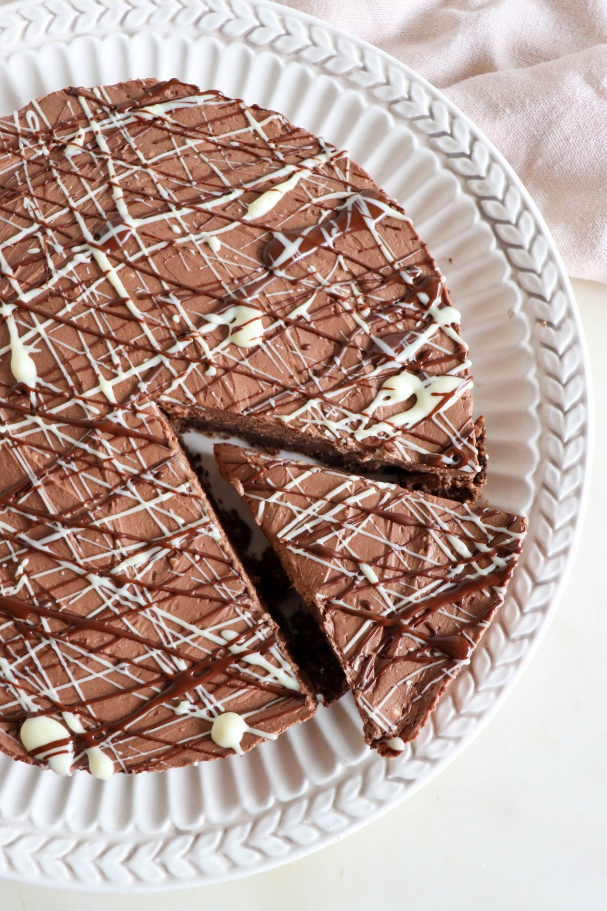 Low-Carb Keto Chocolate Cheesecake 