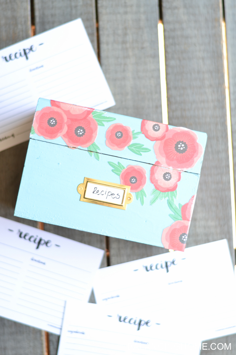 Make a DIY Anthropologie-inspired recipe box!