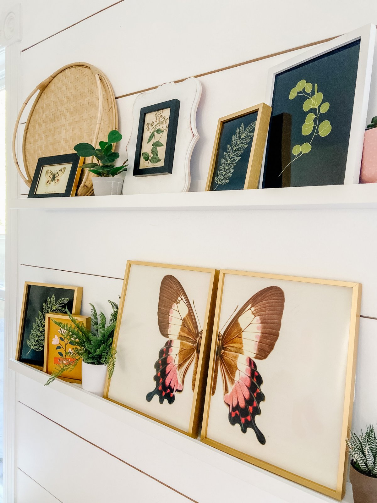 Botanical Art Focal Shelves with 6 Free Printables. Celebrate Summer by creating a botanical focal wall with these 6 free printables! 