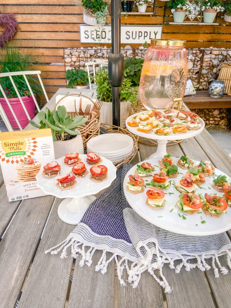 5 Easy and Delicious Cracker Topping Appetizers that Will Wow!