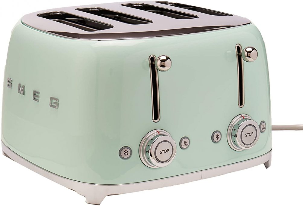 The prettiest SMEG toaster will brighten up any kitchen! 