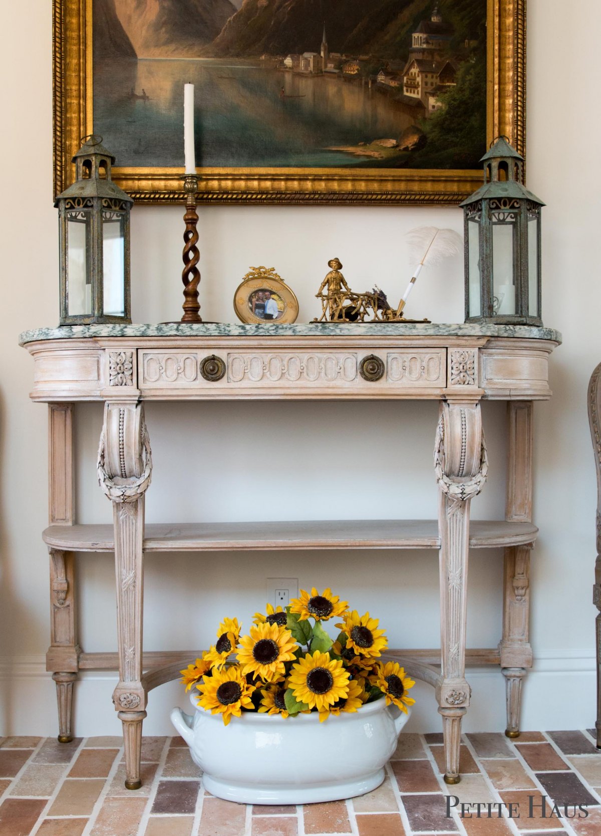 Easy Ways to Transition Your Home From Summer to Early Fall with NO Pumpkins! 