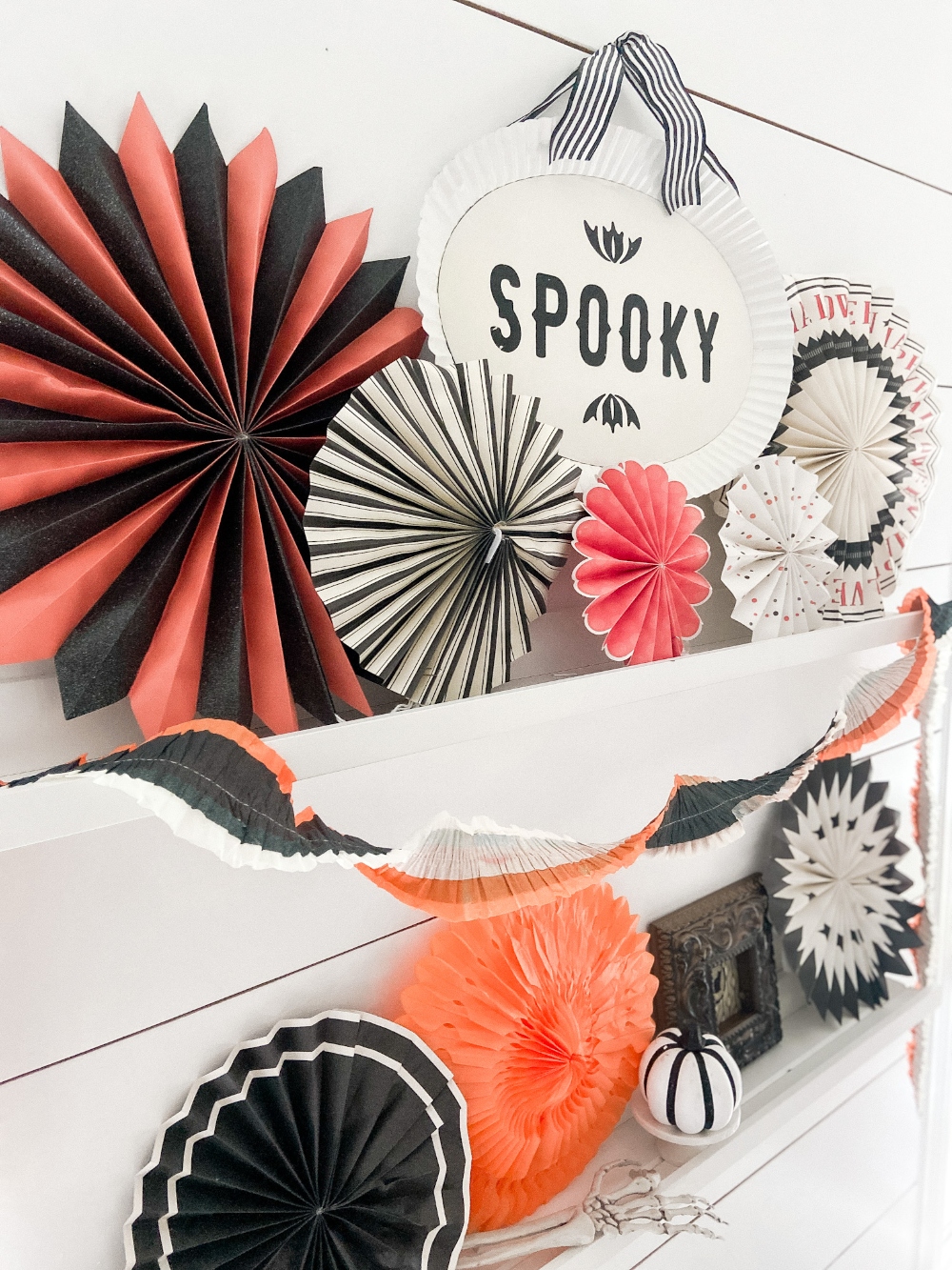 Spooky Halloween Decor and Mantel. Add some spooky charm to your home with these easy Halloween ideas!