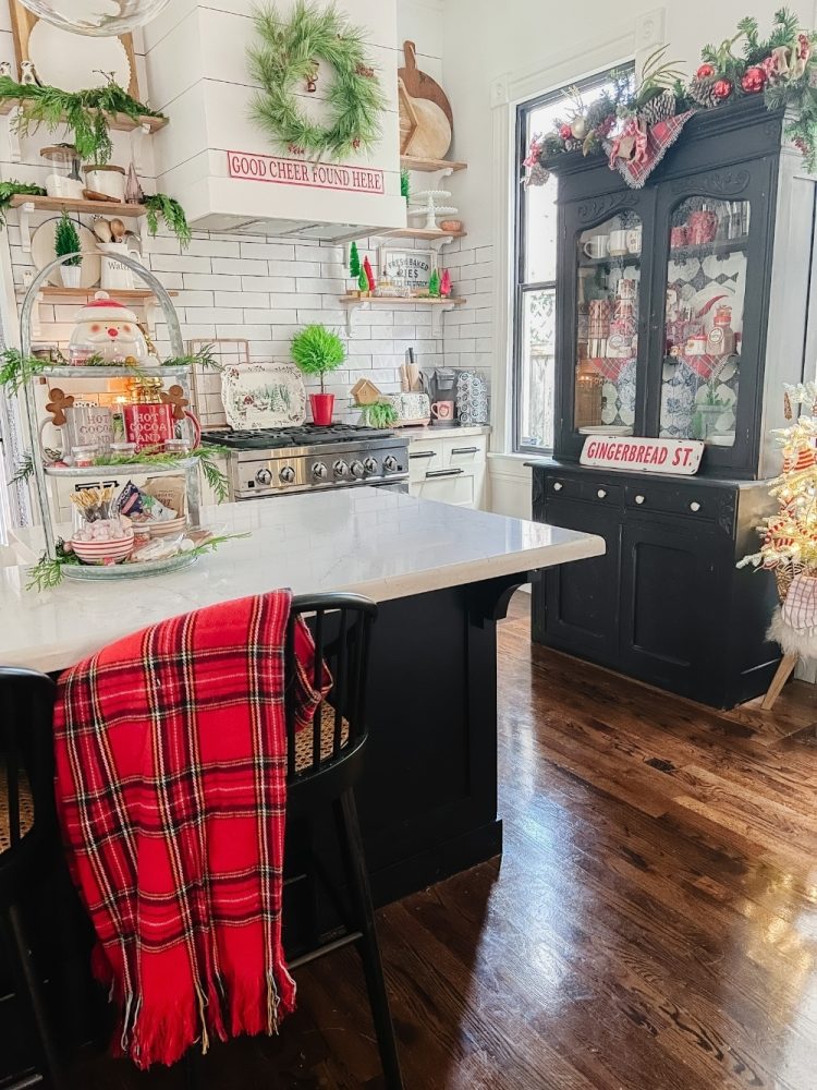 Whimsical Cottage Holiday Ideas - Bring Christmas Cheer to Your Home!