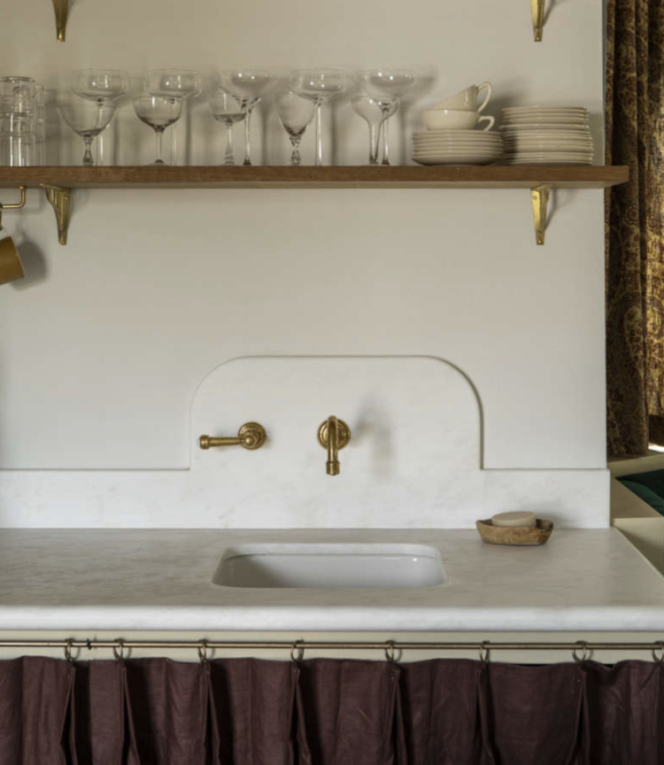 Curved Kitchen Marble Backsplash Ideas kitchen remodeling