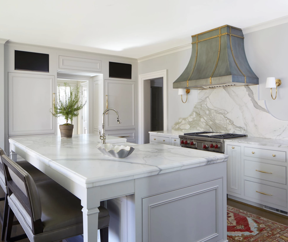 Curved kitchen backsplash at Cantley and Company 