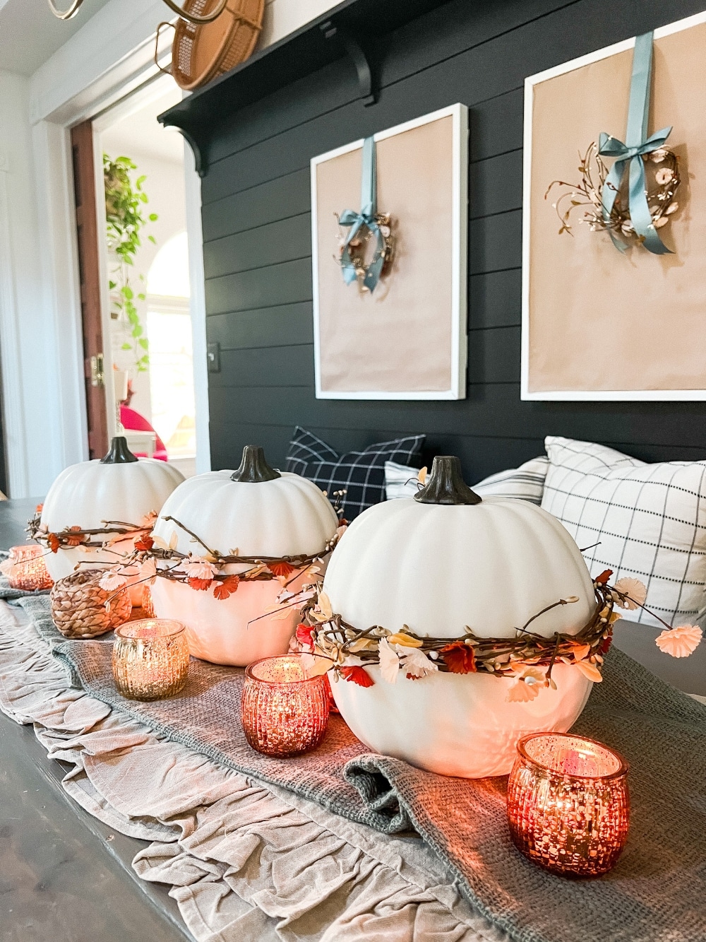 Easy Thanksgiving Centerpiece. Whip up this easy 3-pumpkin centerpiece for Thanksgiving in minutes!