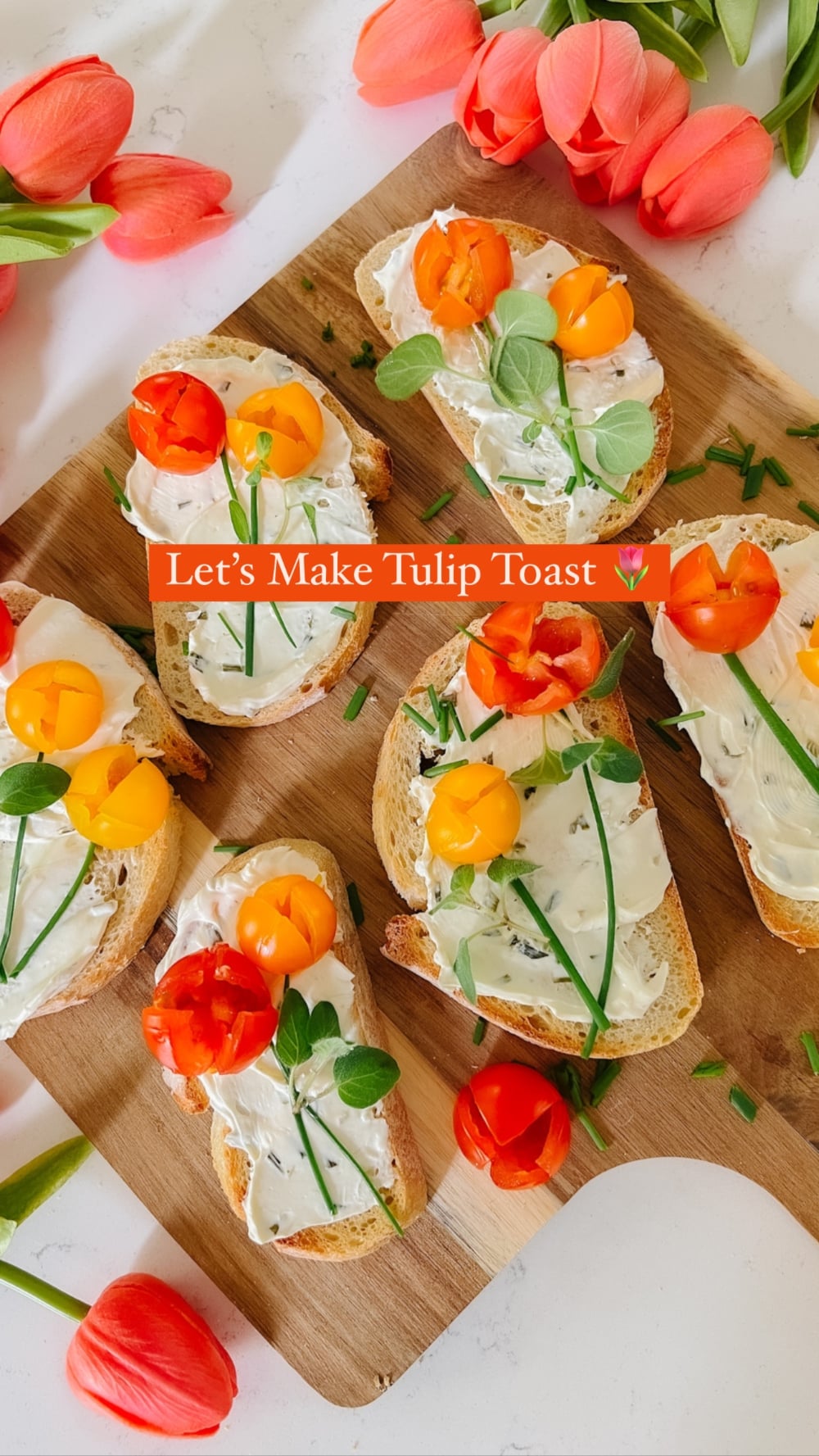 Spring Brunch Tulip Toast. Tulip toast will look beautiful on your Spring brunch table and it's so easy to make! 