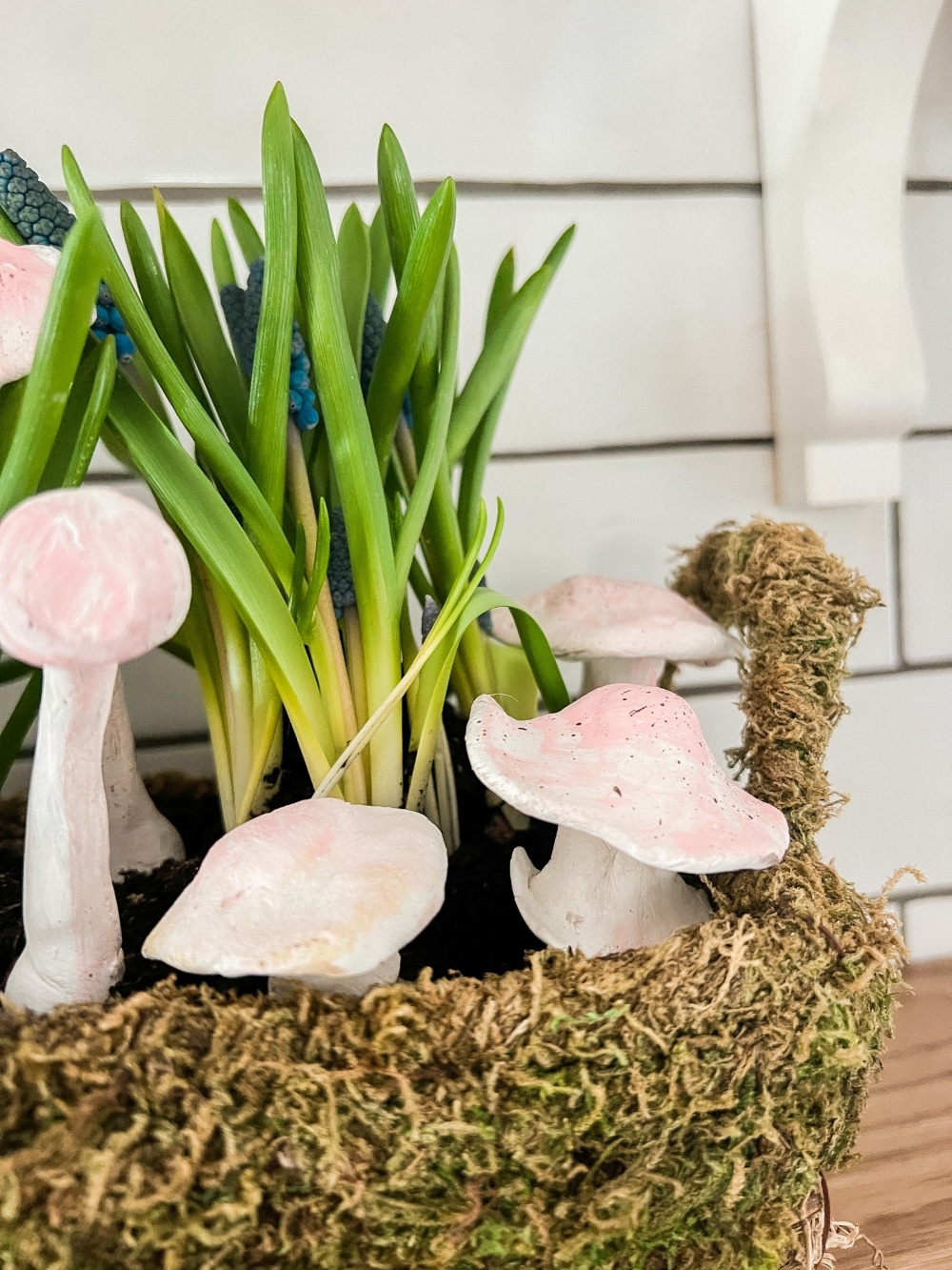 Anthropologie-Inspired Clay Mushroom Plant Stakes. Make these adorable clay mushroom stakes to add to planters and for Spring!
