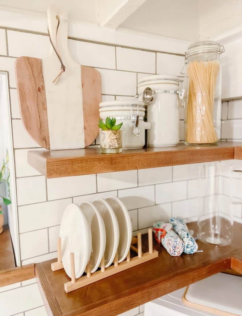 17 Best Airbnb Kitchen Essentials, According to a Superhost