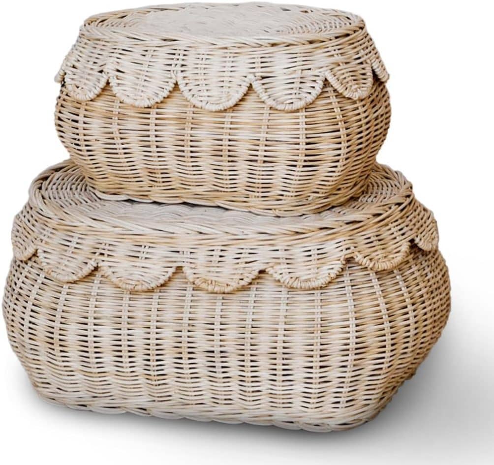 How adorable are these baskets? They are perfect to store extra items and look so elegant as they are also functional! Large 15x10x6 in. Small 11x8x5 in.