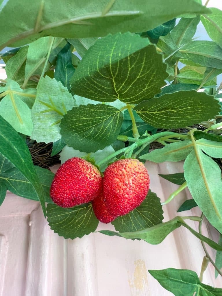 DIY Summer Strawberry-Theme Wreath and Porch!