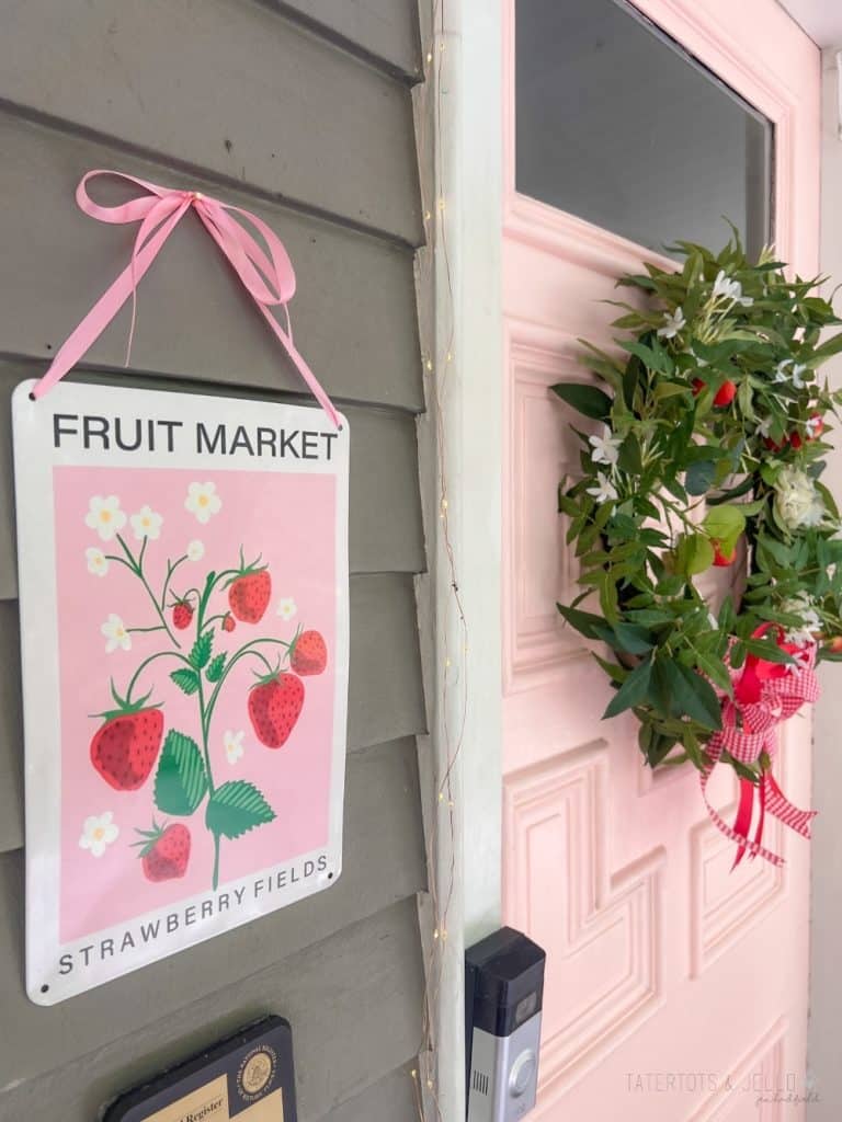DIY Summer Strawberry-Theme Wreath and Porch!
