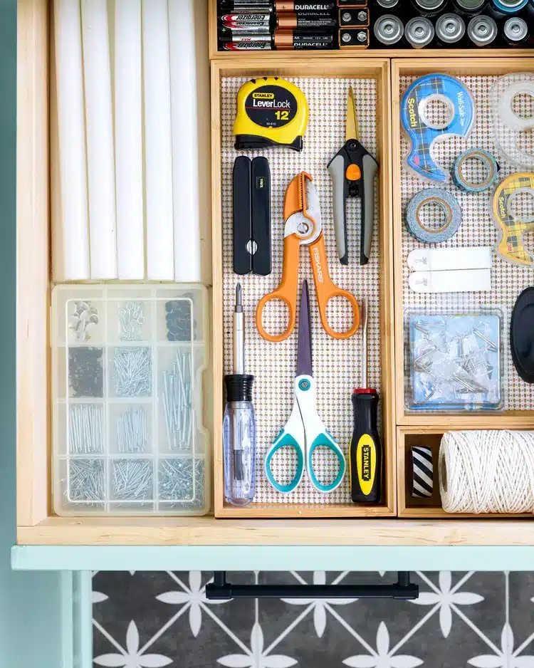 Declutter Challenge: Organizing Your Kitchen Drawers. Discover how to transform cluttered kitchen drawers into an organized, functional space with these step-by-step decluttering and organizing tips from the 9th Annual Declutter Challenge.