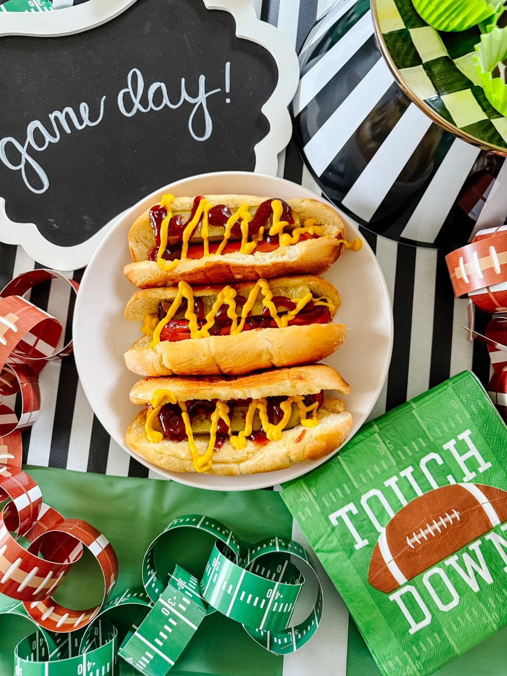 The Easiest Air Fryer Hot Dogs. Crispy, juicy air fryer hot dogs are cooked to perfection in minutes, then nestled in golden buttered buns for the ultimate quick and delicious game day treat.