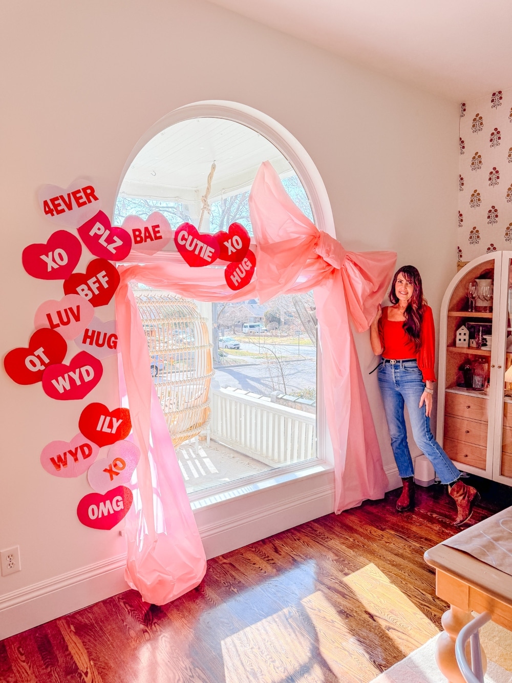Big Bows & Besties: Hosting the Cutest Galentine&rsquo;s Party Ever. Five easy DIY decor projects to create a festive Valentine&rsquo;s Day Galentine&rsquo;s party.