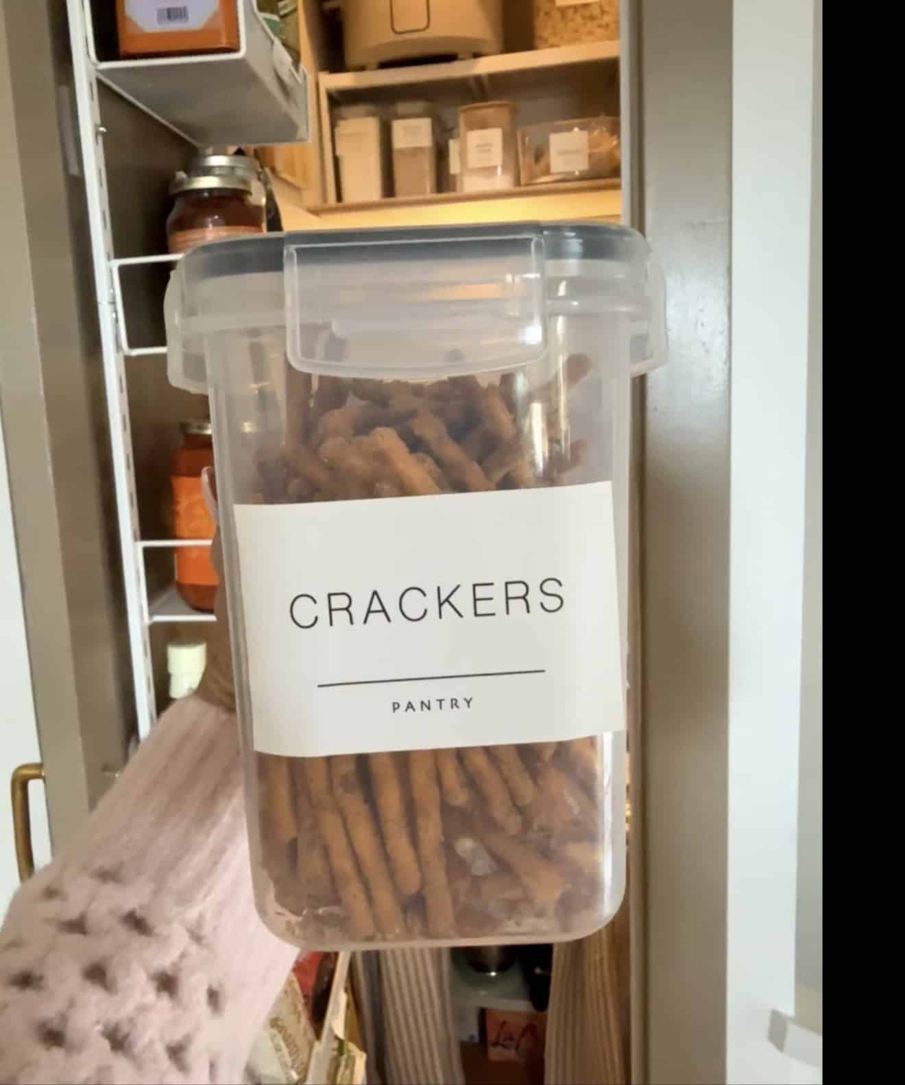 This tiny pantry makeover proves that you don’t need a huge space to create beautiful, functional storage. I transformed the original pantry in my 1932 Tudor with smart storage solutions, wallpaper, pretty containers, a baking station, appliance storage, and vintage-inspired details that make every inch work harder.